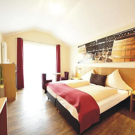 호텔 Christiana's Wein & Art 3*