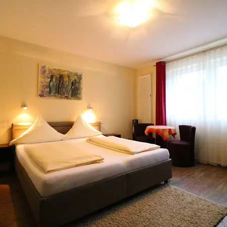 克里斯蒂安娜维恩艺术酒店 酒店