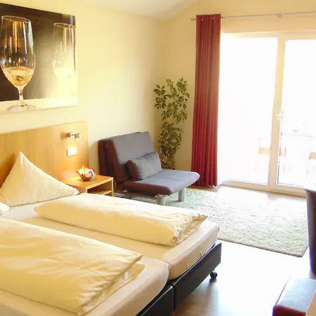 호텔 Christiana's Wein & Art 3*