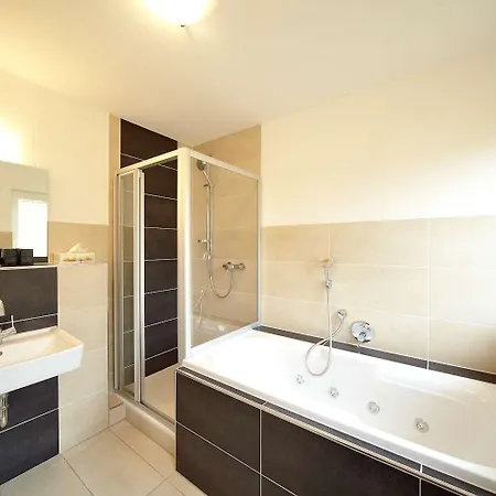 酒店 克里斯蒂安娜维恩艺术酒店 3*