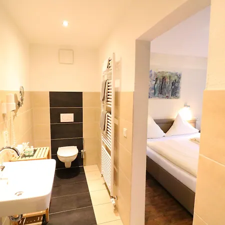 克里斯蒂安娜维恩艺术酒店 3*