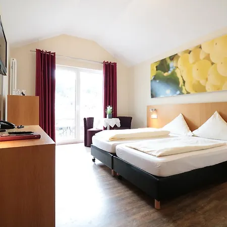 Otel Christiana's Wein & Art 3*