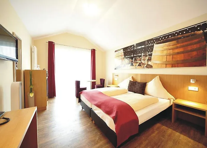 فندق Christiana's Wein & Art 3*