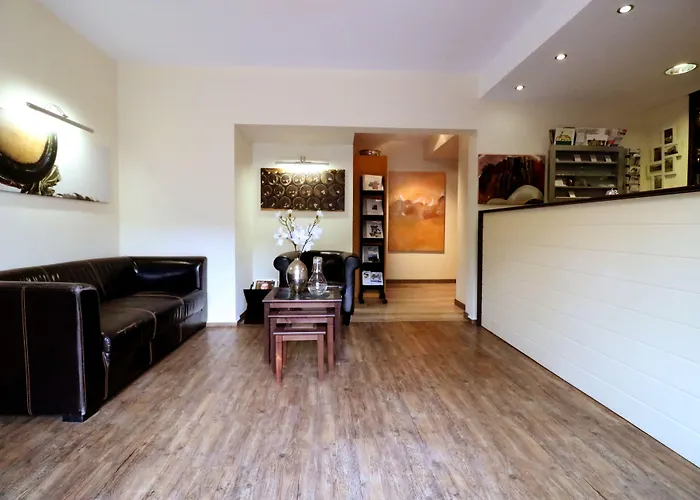 فندق Christiana's Wein & Art 3*