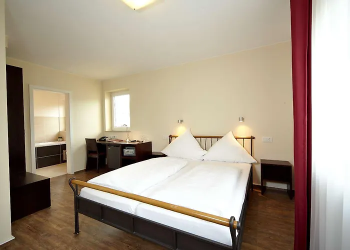 فندق Christiana's Wein & Art برنكاستيل كويس