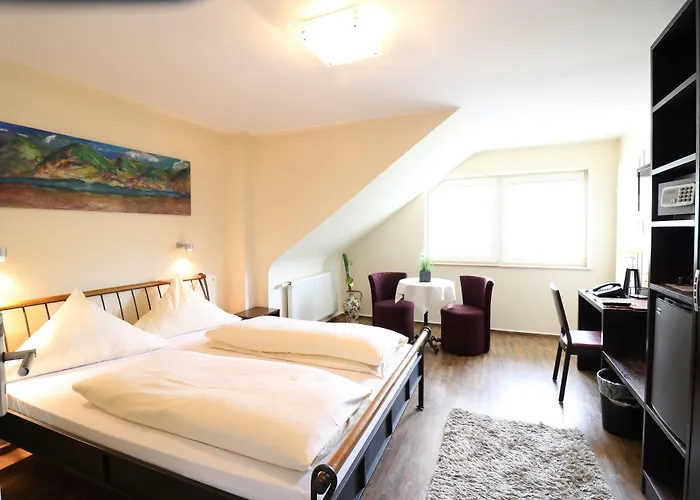 Christiana's Wein & Art فندق