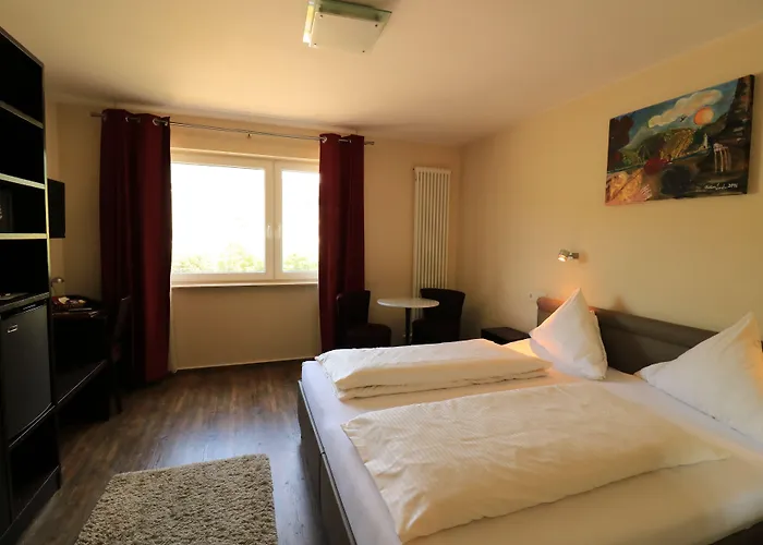 Christiana's Wein & Art فندق 3*