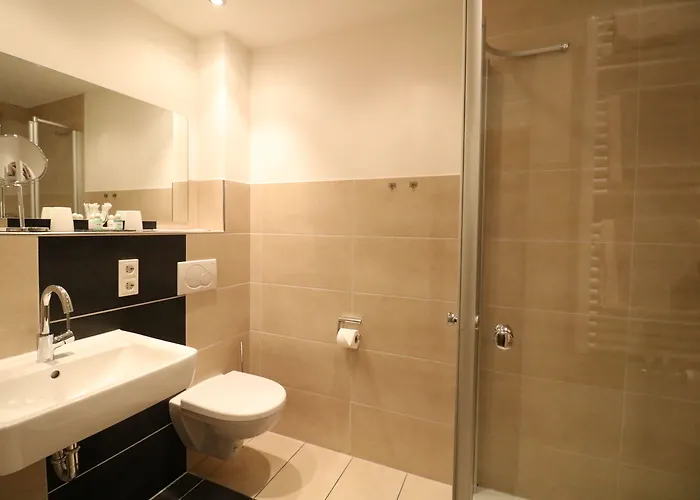 Christiana's Wein & Art ברנקסטל - קיס