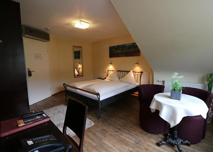 Christiana's Wein & Art فندق