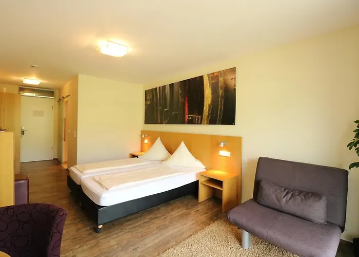 מלון Christiana's Wein & Art 3*