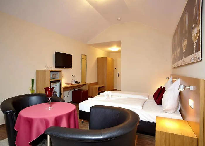 Christiana's Wein & Art 3* برنكاستيل كويس